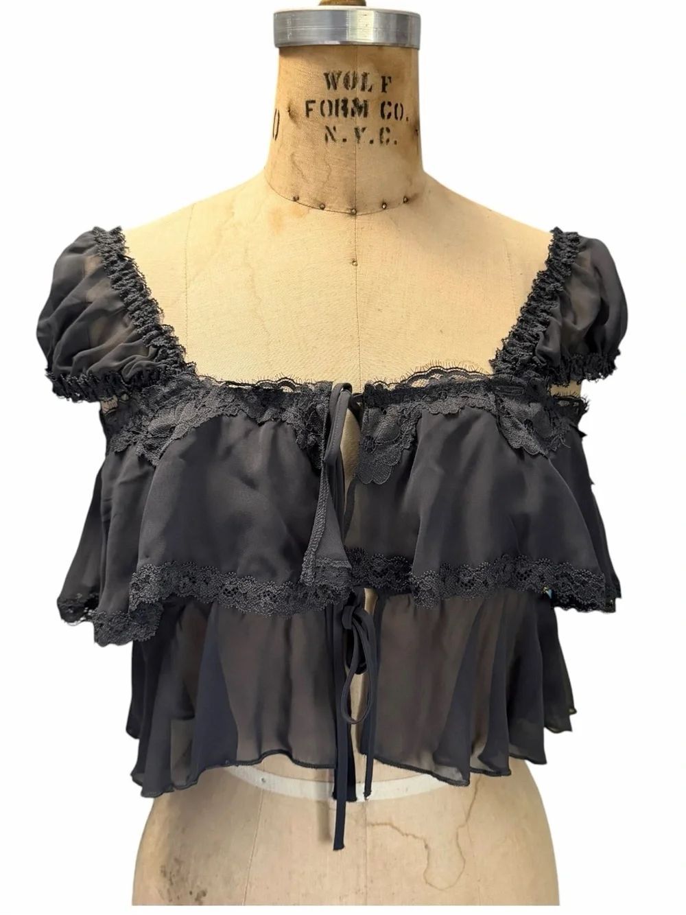 VICTORIA SECRET Black Sheer Lace Ruffle Crop Top NWT Off Shoulder Size XL